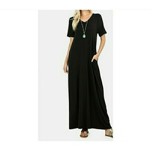 Plus Size Maxi Dress with Pockets